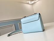 Forubags Louis Vuitton Twist Mm Epi Grained Leather Mini Blue  - M56117  – 15.5 x 12.5 x 7 cm - 4