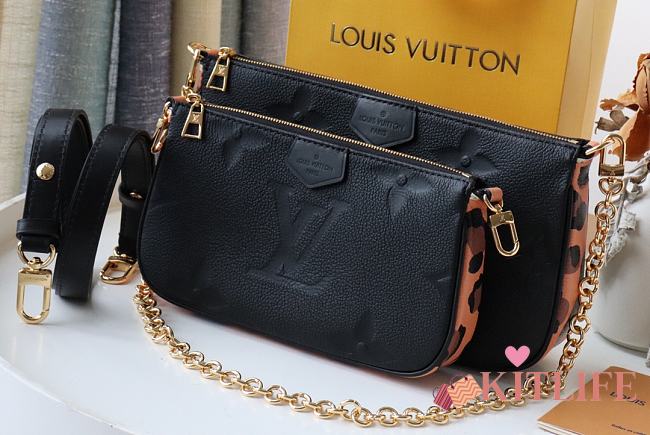 Forubags Louis Vuitton Multi Pochette Accessoires Black – M58520 – 24x13.5x4 cm - 1