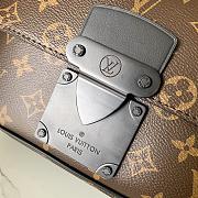 Forubags Louis Vuitton S Lock Sling Monogram Bag – M45807  – 21x15x4 cm - 3