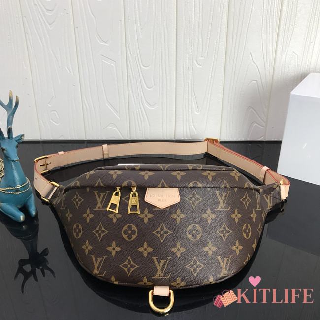 Forubags Louis Vuitton Bumbag Monogram – M43644  – 37x14x13 cm - 1