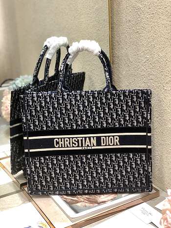 Forubags Christian Dior Book Tote Blue Oblique Embroidery - M1296Z - 41cm