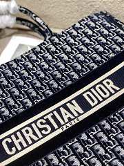 Forubags Christian Dior Book Tote Blue Oblique Embroidery - M1296Z - 41cm - 5