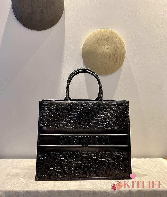 Forubags Christian Dior| Book Tote Black Dior Oblique Embossed Calfskin - M1286Z  - 41.5 x 32 x 5 - 1