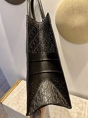 Forubags Christian Dior| Book Tote Black Dior Oblique Embossed Calfskin - M1286Z  - 41.5 x 32 x 5 - 6