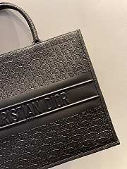 Forubags Christian Dior| Book Tote Black Dior Oblique Embossed Calfskin - M1286Z  - 41.5 x 32 x 5 - 2