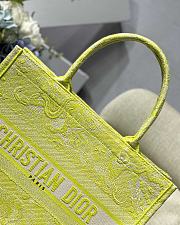 Forubags Christian Dior Book Tote Small Lime - M1296ZR - 36.5x28x14cm - 5