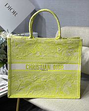 Forubags Christian Dior Book Tote Lime - M1286Z - 41.5x34.5x16cm - 1