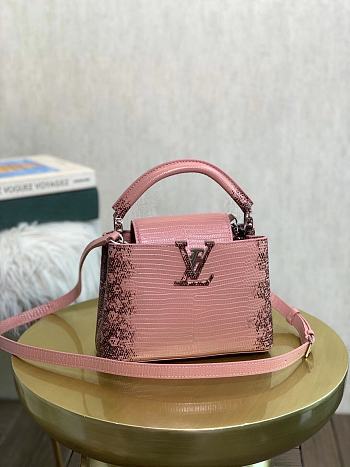 Forubags Louis Vuitton Capucines BB Pink - M48865 – Size 21x14x8cm