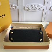 Forubags Louis Vuitton Capucines BB Taurillon Leather Black - M56409 – 27 x 18x 9cm - 2