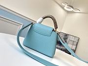 Forubags Louis Vuitton Capucines Nile Snake Skin Blue Mini - M96467 – 21x14x8cm - 4