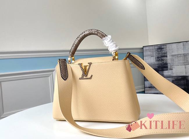 Forubags Louis Vuitton Capucines Nile Snake Skin Beige - M96467 – 27x18x9cm - 1
