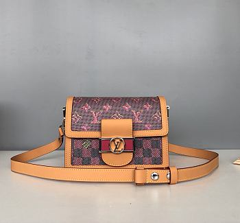 Forubags Louis Vuitton Pochette MINI DAUPHINE Red - M55454 – 20.0 x 15.0 x 9.0 cm