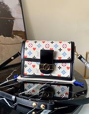 Forubags Louis Vuitton Dauphine Playing Cards Medium White - M57463 – 25 x 17 x 10.5 cm - 1