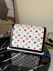 Forubags Louis Vuitton Dauphine Playing Cards Medium White - M57463 – 25 x 17 x 10.5 cm - 4