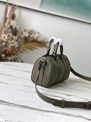 Forubags Louis Vuitton Keepall XS Monogram Khaki  – M57961 – 21 x 12 x 9 cm - 3