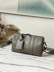 Forubags Louis Vuitton City Keepall Khaki – M57955 – 27 x 17 x 13 cm - 1