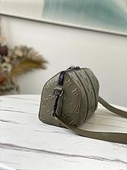 Forubags Louis Vuitton City Keepall Khaki – M57955 – 27 x 17 x 13 cm - 2