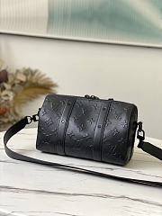 Forubags Louis Vuitton City Keepall Black – M57955 – 27 x 17 x 13 cm - 5