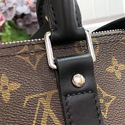 Forubags Louis Vuitton Keepall Bandoulière Monogram Macassar – M56711  – 45 x 27 x 20cm - 4