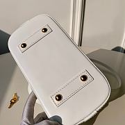 Forubags Louis Vuitton Alma BB Epi Leather White Bag – M52885- 25x17.5x11.5cm - 2