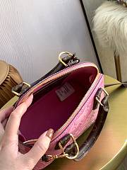 Forubags Louis Vuitton Alma BB Monogram Vernis Leather Pink Bag – M90583 - 23.5 x 17.5 x 11.5 cm - 4
