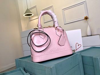 Forubags Louis Vuitton Alma BB Monogram Vernis Leather Rose Ballerine Pink – M50415 - 25 x 19 x 11 cm