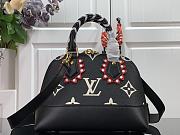 Forubags Louis Vuitton Crafty Alma PM Mini Black – M44829 - 28 x 18 x 12 cm - 4