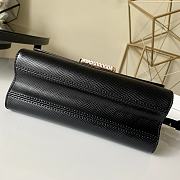 Forubags Louis Vuitton Twist Woven Buckle Medium Black – M57666 - 23 x 17 x 9.5 cm - 5