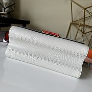 Forubags Louis Vuitton Twist Woven Buckle Medium White – M57666 - 23 x 17 x 9.5 cm - 5