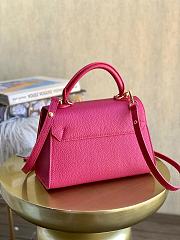 Forubags Louis Vuitton Twist One Handle Pink – M57096  - 25 x 17 x 11cm - 4