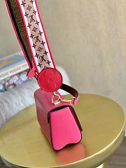 Forubags Louis Vuitton Twist Mini Epi Leather Rose Pink – M57063 - 15.5 x 12.5 x 7cm - 5