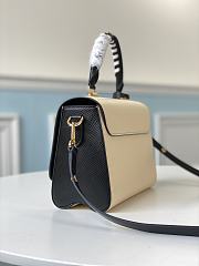 Forubags Louis Vuitton Crafty Twist MM Creamy White – M56779 - 23x 17x 9.5cm - 3