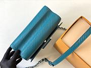 Forubags Louis Vuitton Crafty Twist Buckle Chain Epi Leather Blue – M50282 - 23x 17x 9.5cm - 3
