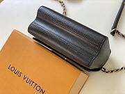Forubags Louis Vuitton Crafty Twist Buckle Chain Epi Leather Black – M50282 - 23x 17x 9.5cm - 6