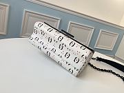 Forubags Louis Vuitton Twist MM White Flower – M50282 - 23.0 x 18.0 x 8.0 c - 6