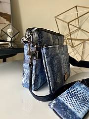 Forubags Louis Vuitton Trio Messenger Three-Piece Blue Men's  Bag – M69443 - 5