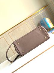 Forubags Louis Vuitton Lockme Ever Mm Greige Gray/Beige – M56094 - 33.5 x 21.5 x 14.5 cm - 5