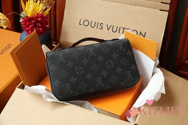 Forubags Louis Vuitton Zippy XL Monogram Eclipse Canvas Wallet – N41503 - 23.0 x 15.0x 4.0 cm - 1