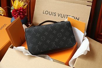 Forubags Louis Vuitton Zippy XL Monogram Eclipse Canvas Wallet – N41503 - 23.0 x 15.0x 4.0 cm