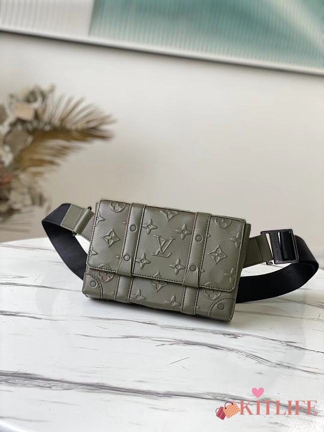 Forubags Louis Vuitton Trunk Slingbag Army Green – M57952 - 20.5 x 14 x 4.5 cm - 1