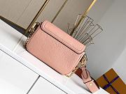 Forubags Louis Vuitton Lockme Tender Pink – M58555 - 19 x 13 x 8 cm - 2