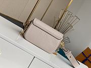 Forubags Louis Vuitton Lockme Tender Gray – M58554 - 19 x 13 x 8 cm - 5
