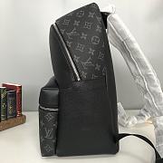 Forubags Louis Vuitton DISCOVERY White Backpack – M30410 - 37.0 x 40.0 x 20.0cm - 3