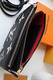 Forubags Louis Vuitton Double Zip Pochette Chain Black Bag – M69203 - 20 x 12.5 x 3 cm - 2