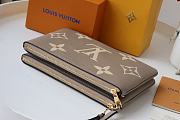 Forubags Louis Vuitton Double Zip Pochette Chain Grey Bag – M69203 - 20 x 12.5 x 3 cm - 6