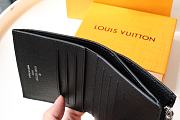 Forubags Louis Vuitton Square Wallet 01 – M60451 - 11 x 9 x 3 cm - 6