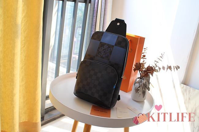 Forubags Louis Vuitton Avenue Black Grid Shoulder Bag Blue – N40403 - 20.0 x 31.0 x 10.0 cm - 1