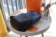 Forubags Louis Vuitton Avenue Black Grid Shoulder Bag Blue – N40403 - 20.0 x 31.0 x 10.0 cm - 4