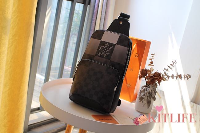 Forubags Louis Vuitton Avenue Black Grid Shoulder Bag Black – N40403 - 20.0 x 31.0 x 10.0 cm - 1