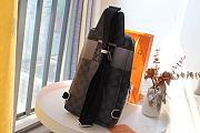 Forubags Louis Vuitton Avenue Black Grid Shoulder Bag Black – N40403 - 20.0 x 31.0 x 10.0 cm - 4